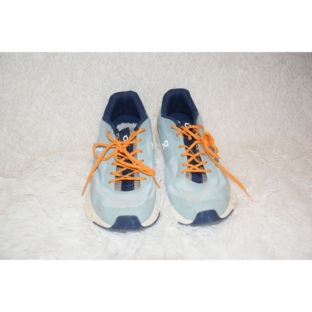On Cloud Cloudnova Form Womens Running Shoes size 8 - Picture 4 of 6